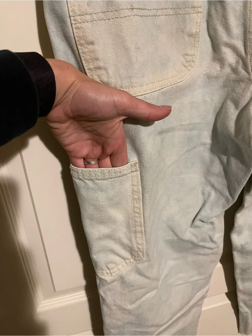 Distressed Carhartt Jeans-Dungaree Fit
